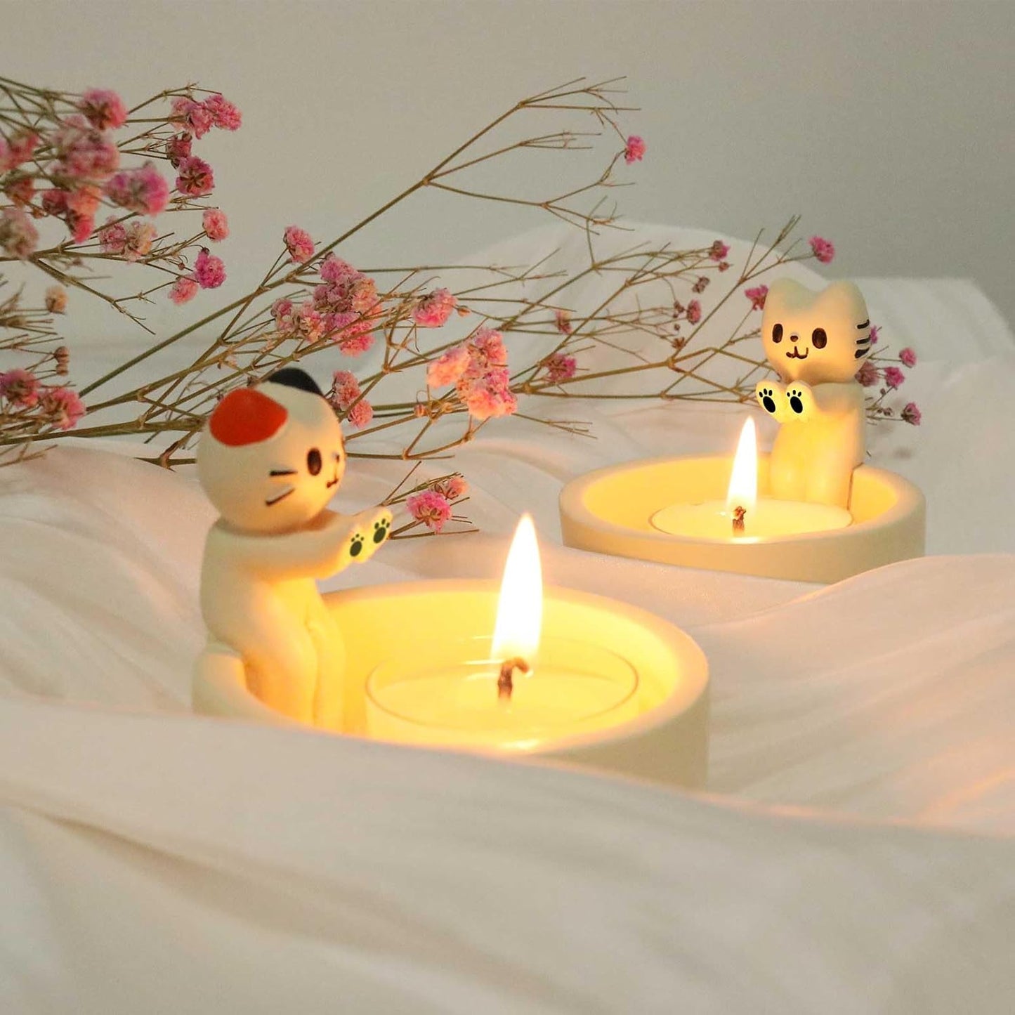 Cat Warming Hands Candle Holder – Adorable Cartoon Cat Paws for Animal Lovers