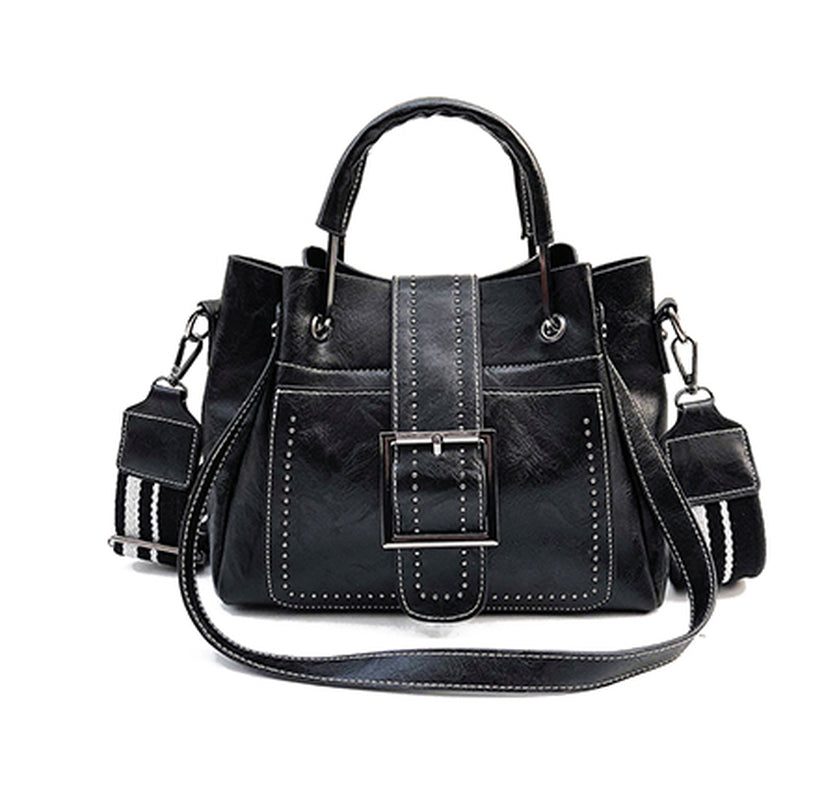 Double Layer Leather Bucket Bag – Elegant Handbag with Stylish Hardware